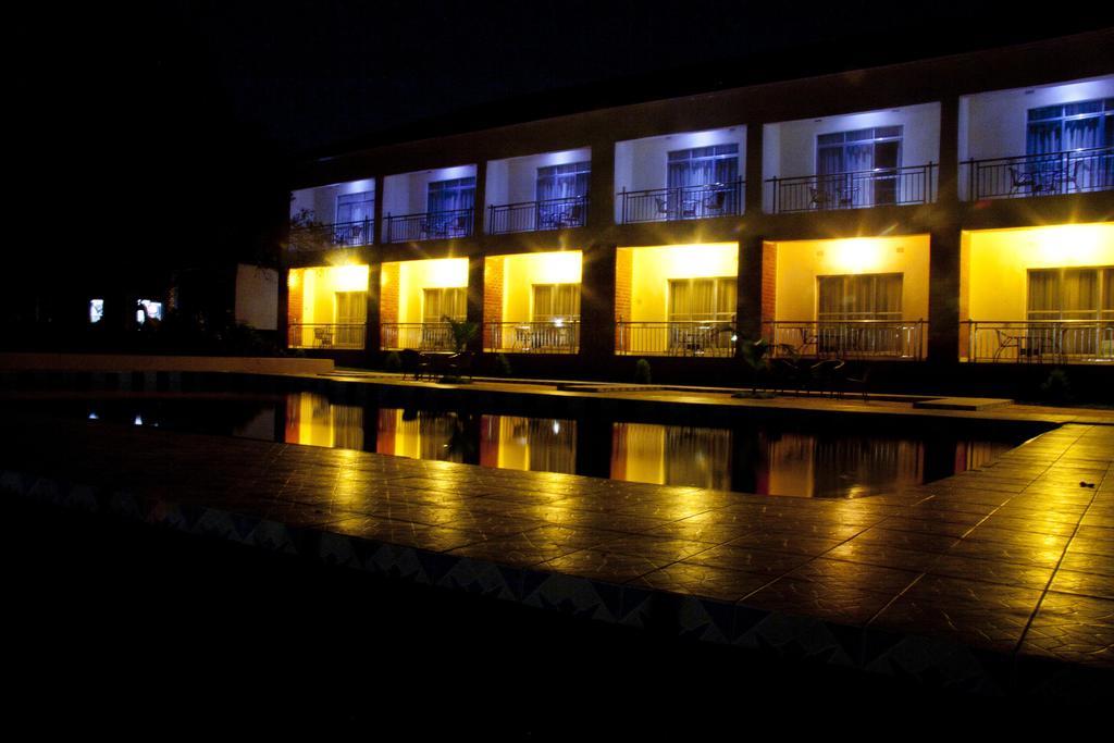 Chamba Valley Exotic Hotel Lusaka Ngoại thất bức ảnh