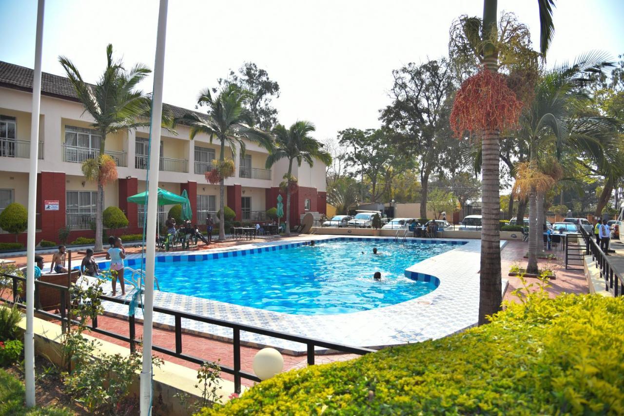 Chamba Valley Exotic Hotel Lusaka Ngoại thất bức ảnh