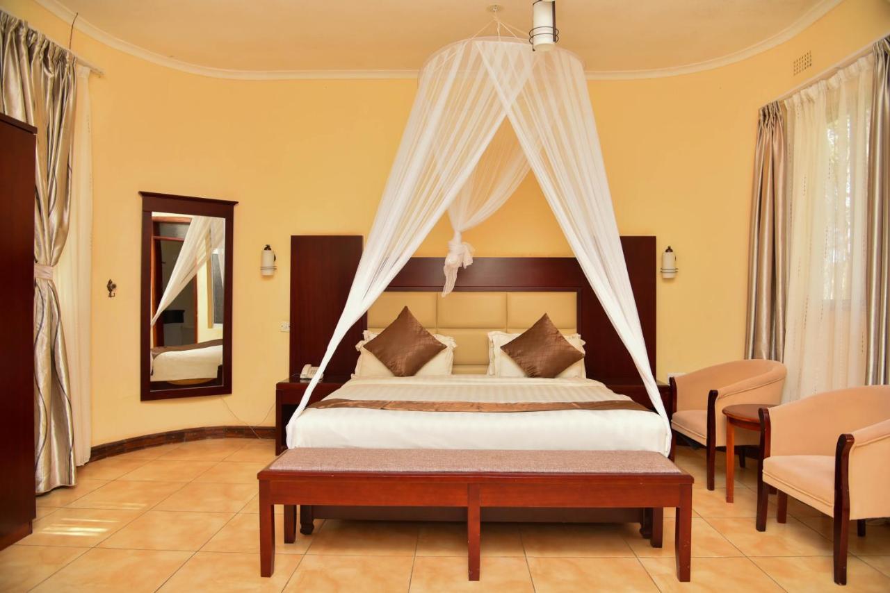 Chamba Valley Exotic Hotel Lusaka Ngoại thất bức ảnh