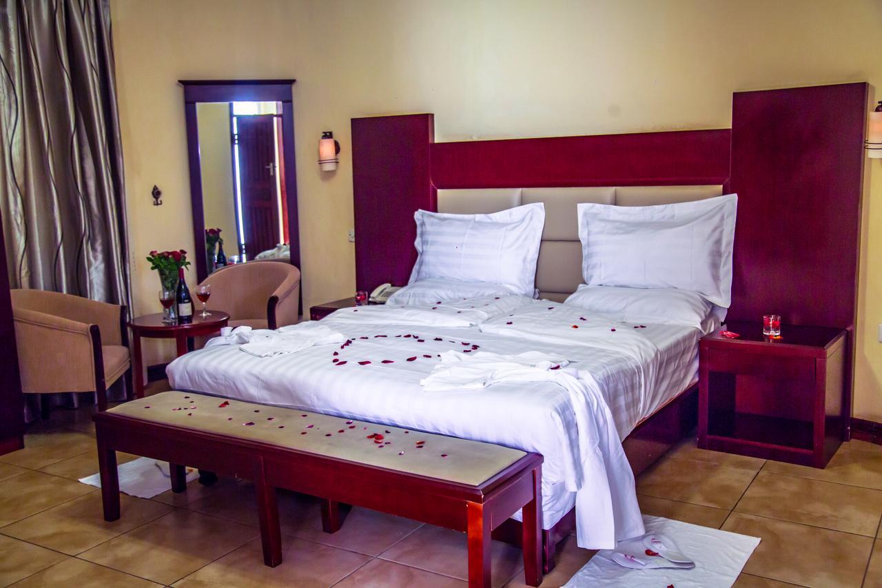 Chamba Valley Exotic Hotel Lusaka Ngoại thất bức ảnh